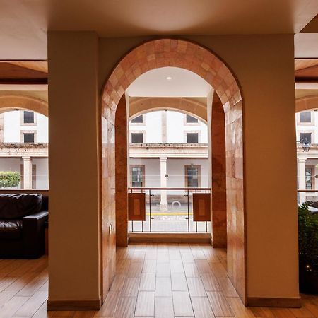 Hotel Qualitel Centro Historico Морелия Экстерьер фото