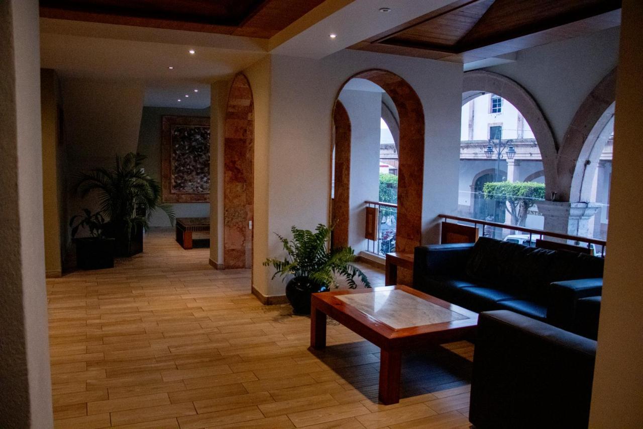 Hotel Qualitel Centro Historico Морелия Экстерьер фото