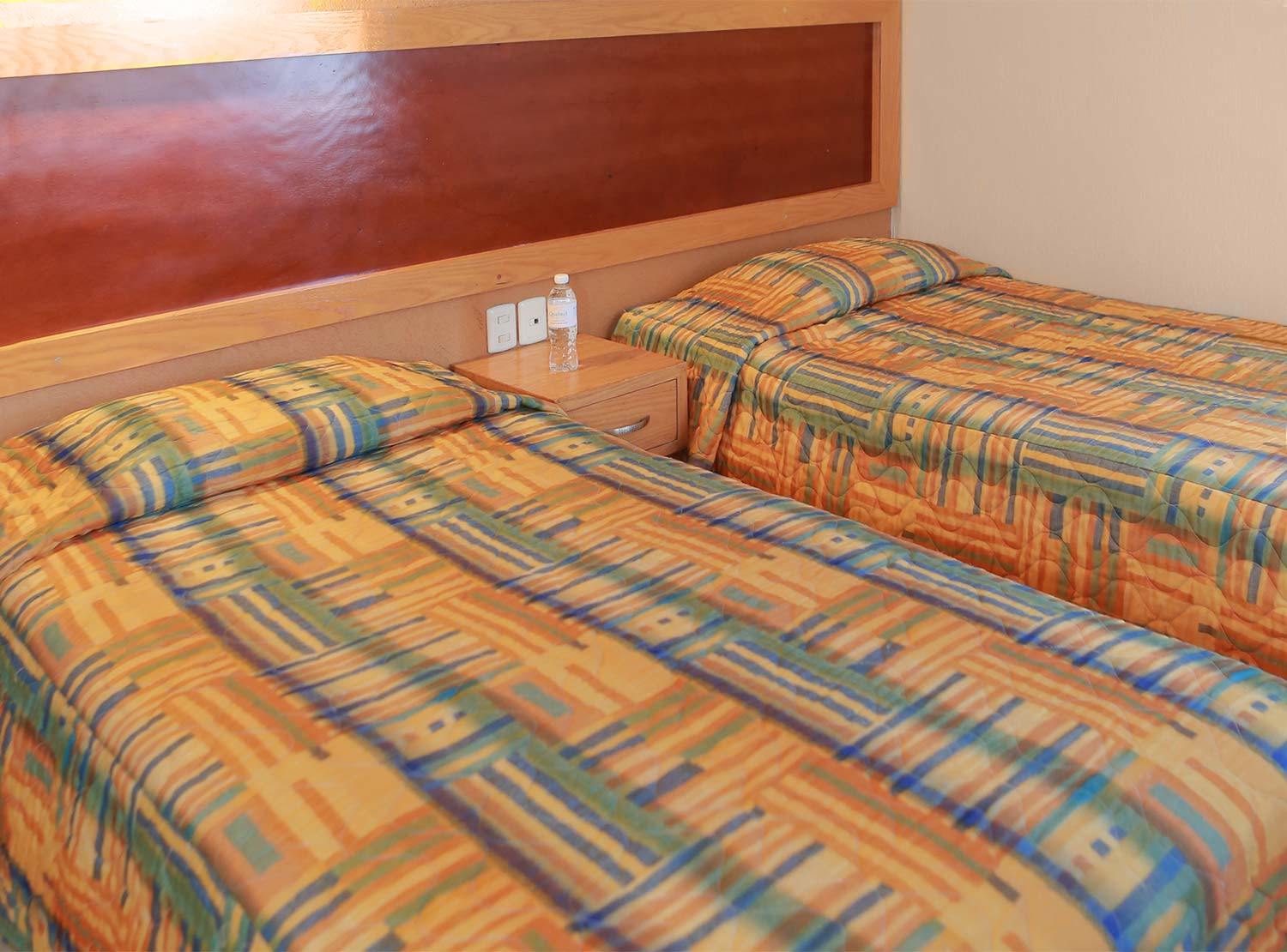Hotel Qualitel Centro Historico Морелия Экстерьер фото